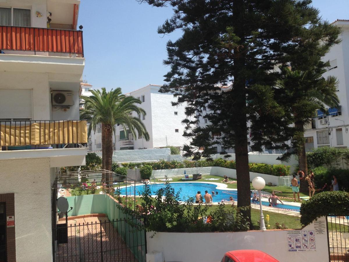 Chez Alison! Central Nerja Apt المظهر الخارجي الصورة