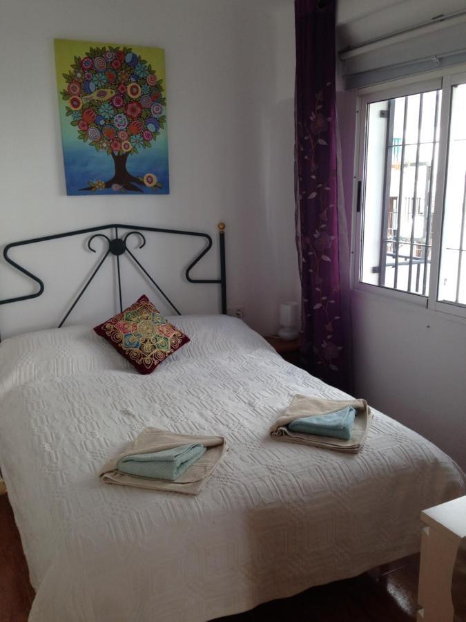 Chez Alison! Central Nerja Apt المظهر الخارجي الصورة