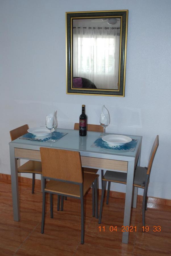 Chez Alison! Central Nerja Apt المظهر الخارجي الصورة